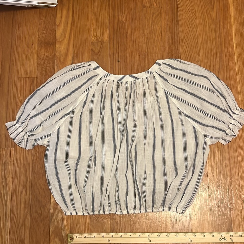 Pilcro‎ puff sleeve blouse NWOT, blue and white stripped size XS - Picture 8 of 10